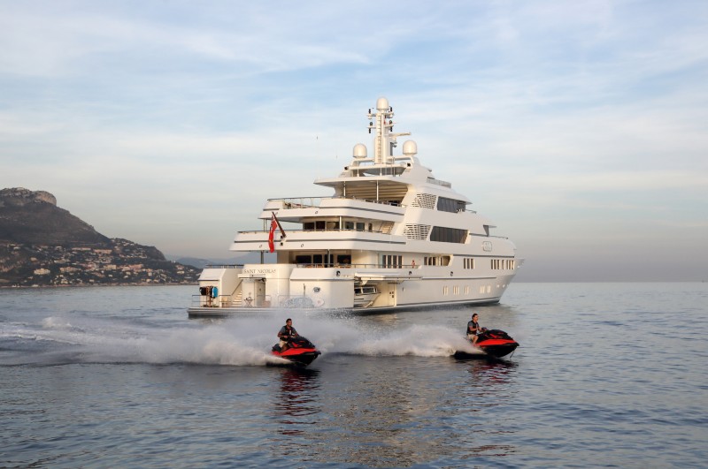 Open Day for Saint Nicolas, 70 m Lurssen 