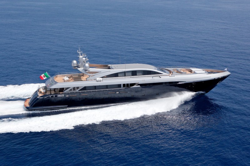 FRAMURA 3: the most attractive opportunity today in the fast yacht market