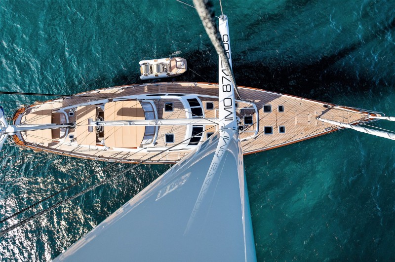 USD 1,05m price reduction on BLUE TOO